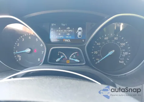 2018 Ford Focus Se z USA, uszkodzony, nr VIN 1FADP3K21JL262029